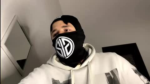 colombianboy20cm online show from March 6, 2026, 1:18 pm