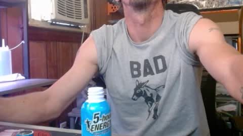 Nelson or ComicKing and sometime Peachy143 online show from January 8, 2026, 3:47 pm