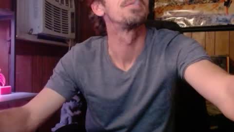 Nelson or ComicKing and sometime Peachy143 online show from February 12, 2026, 12:27 am