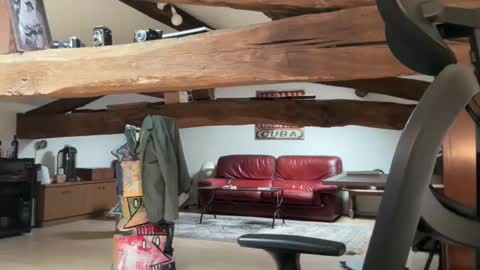 Snapshot of compay69 chatting on January 16, 2025, 9:27 am compay69 online show from January 16, 2025, 9:27 am