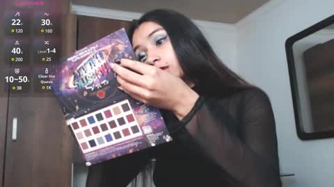 Snapshot of conni_f00x chatting on February 4, 2025, 12:44 pm conni_f00x online show from February 4, 2025, 12:44 pm