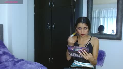 Snapshot of conni_f00x chatting on February 13, 2025, 2:12 am conni_f00x online show from February 13, 2025, 2:12 am