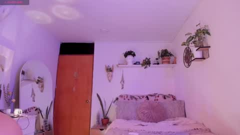 Snapshot of connie_deep chatting on January 4, 2025, 7:13 pm connie online show from January 4, 2025, 7:13 pm
