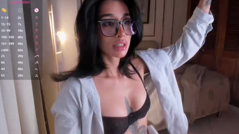 Snapshot of connie_deep chatting on October 8, 2025, 9:40 am connie online show from October 8, 2025, 9:40 am