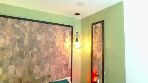 Snapshot of connor_king1 chatting on December 6, 2024, 12:05 pm Connor King1 online show from December 6, 2024, 12:05 pm