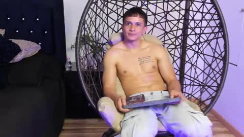 Snapshot of connor_king1 chatting on December 30, 2024, 6:27 pm Connor King1 online show from December 30, 2024, 6:27 pm