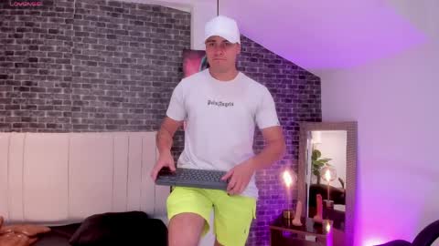 Connor Smith online show from April 6, 2026, 11:49 pm