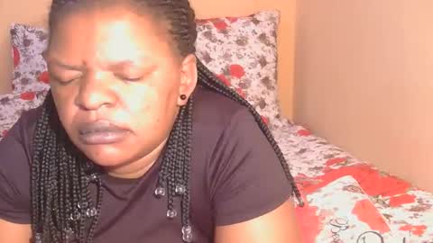 conny online show from October 8, 2025, 8:39 pm