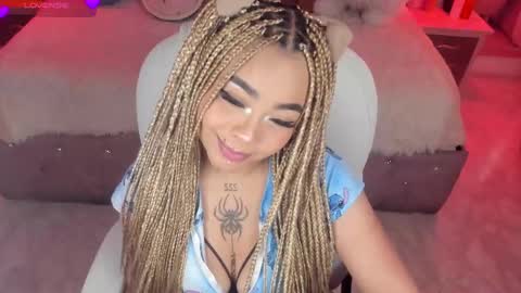 Conny online show from March 5, 2025, 1:39 pm