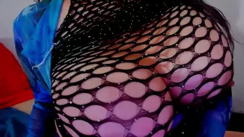 Snapshot of connyhot69 chatting on January 25, 2025, 2:14 pm CONNY online show from January 25, 2025, 2:14 pm