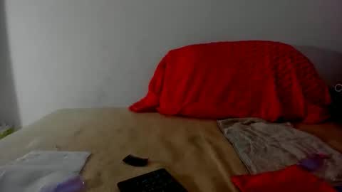 Snapshot of connyhot69 chatting on February 28, 2025, 2:42 am CONNY online show from February 28, 2025, 2:42 am