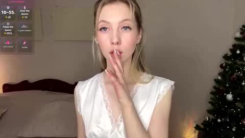 Hello im Sofia Welcme to my room .More hugs and kiss for you online show from January 10, 2026, 6:59 am