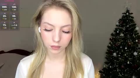 Hello im Sofia Welcme to my room .More hugs and kiss for you online show from January 11, 2026, 7:13 am