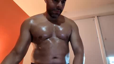 Zaddy43 online show from June 9, 2026, 11:05 pm