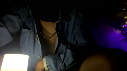 Snapshot of convertibl chatting on September 30, 2025, 7:13 am convertibl online show from September 30, 2025, 7:13 am