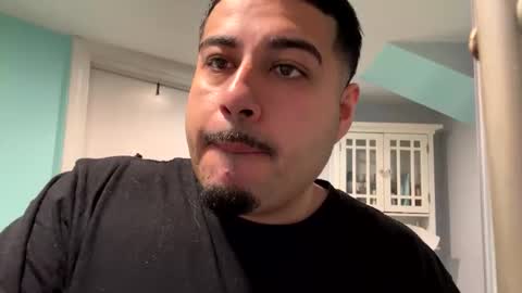 cookie_monster8593 online show from November 29, 2025, 3:37 pm