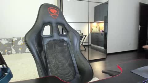 cookies_boys online show from February 20, 2026, 1:11 pm