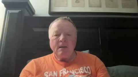 Snapshot of cookoosnest chatting on January 2, 2025, 10:48 am cookoosnest online show from January 2, 2025, 10:48 am