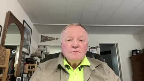 Snapshot of cookoosnest chatting on January 15, 2025, 12:30 am cookoosnest online show from January 15, 2025, 12:30 am