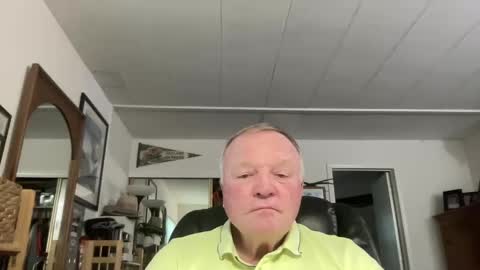 Snapshot of cookoosnest chatting on January 23, 2025, 12:46 am cookoosnest online show from January 23, 2025, 12:46 am