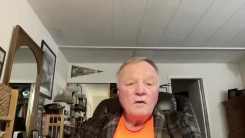 Snapshot of cookoosnest chatting on February 14, 2025, 4:47 am cookoosnest online show from February 14, 2025, 4:47 am