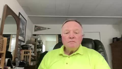 Snapshot of cookoosnest chatting on February 18, 2025, 10:47 pm cookoosnest online show from February 18, 2025, 10:47 pm