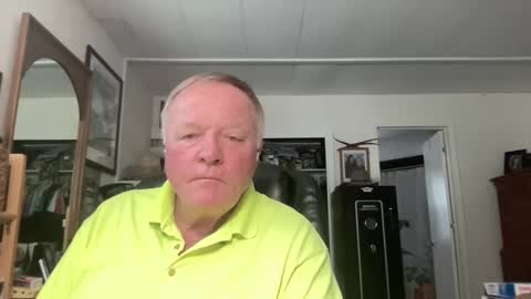 Snapshot of cookoosnest chatting on February 20, 2025, 10:59 pm cookoosnest online show from February 20, 2025, 10:59 pm