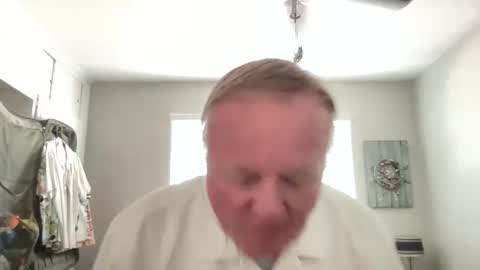 Snapshot of cookoosnest chatting on February 27, 2025, 8:31 pm cookoosnest online show from February 27, 2025, 8:31 pm