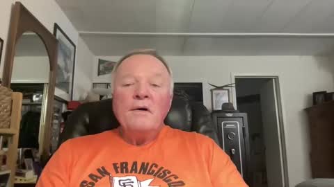 Snapshot of cookoosnest chatting on March 11, 2025, 3:59 am cookoosnest online show from March 11, 2025, 3:59 am