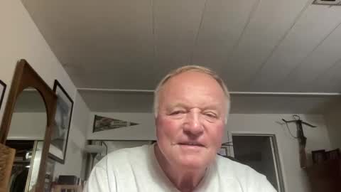 Snapshot of cookoosnest chatting on September 30, 2025, 3:44 am cookoosnest online show from September 30, 2025, 3:44 am