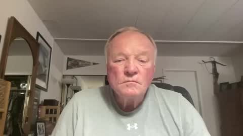 Snapshot of cookoosnest chatting on October 21, 2025, 4:57 am cookoosnest online show from October 21, 2025, 4:57 am