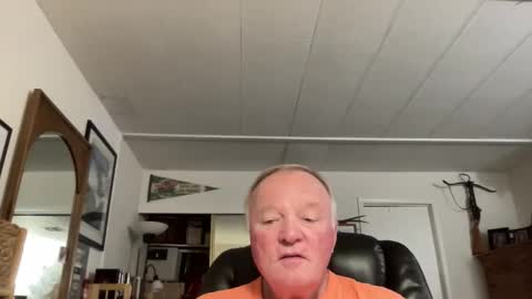 Snapshot of cookoosnest chatting on November 8, 2025, 12:55 am cookoosnest online show from November 8, 2025, 12:55 am