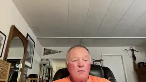 Snapshot of cookoosnest chatting on November 9, 2025, 4:33 am cookoosnest online show from November 9, 2025, 4:33 am