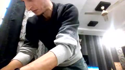 Snapshot of cool2buddies chatting on November 5, 2025, 10:37 am Cool2Buddies online show from November 5, 2025, 10:37 am