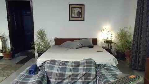 Cool2Buddies online show from July 14, 2026, 6:51 am