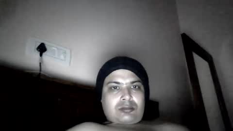 Cool Breeze09 online show from February 1, 2025, 2:05 am