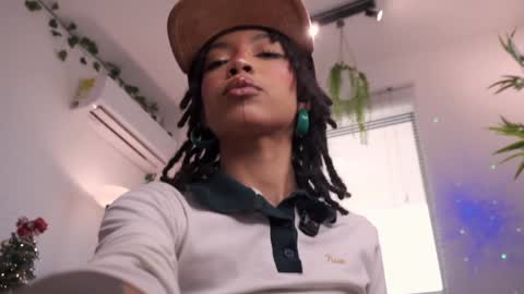 ROSELL 3   online show from November 27, 2025, 8:33 pm