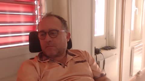 Snapshot of coquin369 chatting on February 21, 2025, 8:40 am Coquin369 online show from February 21, 2025, 8:40 am