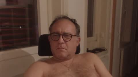 Snapshot of coquin369 chatting on November 10, 2025, 9:25 pm Coquin369 online show from November 10, 2025, 9:25 pm