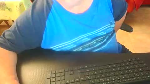 coquin375 online show from November 15, 2025, 7:10 pm