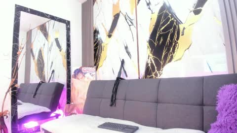 sophie online show from January 25, 2025, 9:26 am