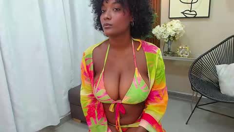 Snapshot of coral_lise chatting on March 8, 2025, 11:05 am Coral online show from March 8, 2025, 11:05 am