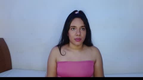 Snapshot of coralmonroe chatting on July 15, 2026, 9:31 pm coralmonroe online show from July 15, 2026, 9:31 pm