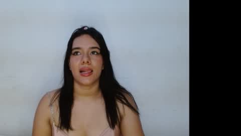Snapshot of coralmonroe chatting on July 21, 2026, 9:28 pm coralmonroe online show from July 21, 2026, 9:28 pm