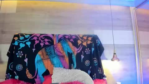 Cori online show from March 19, 2026, 4:27 am