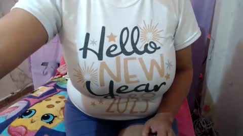 Snapshot of corinnahothotxxx chatting on December 1, 2025, 4:01 pm corinnahothotxxx online show from December 1, 2025, 4:01 pm