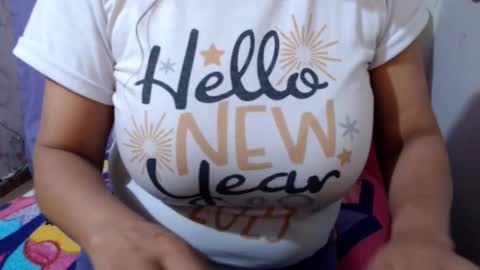 Snapshot of corinnahothotxxx chatting on December 3, 2025, 8:45 am corinnahothotxxx online show from December 3, 2025, 8:45 am