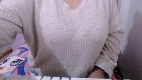 Snapshot of corinnahothotxxx chatting on February 1, 2026, 1:53 pm corinnahothotxxx online show from February 1, 2026, 1:53 pm