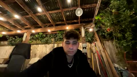 Snapshot of coronelking chatting on November 25, 2025, 2:11 am coronelking online show from November 25, 2025, 2:11 am