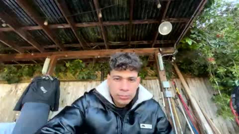 Snapshot of coronelking chatting on December 1, 2025, 10:48 pm coronelking online show from December 1, 2025, 10:48 pm